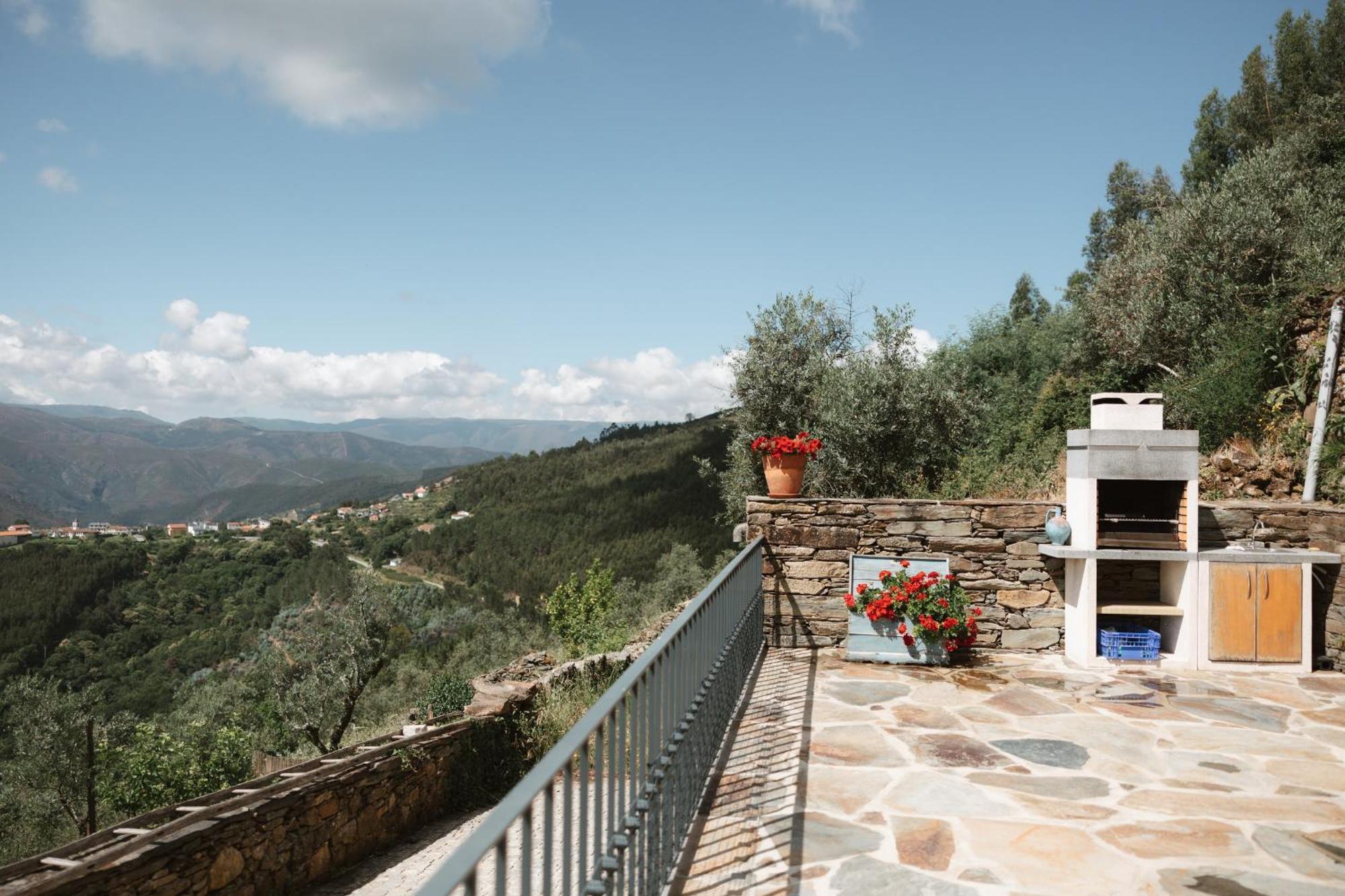 Maison d'hôtes Quinta Da Malhada à Cabril  Extérieur photo