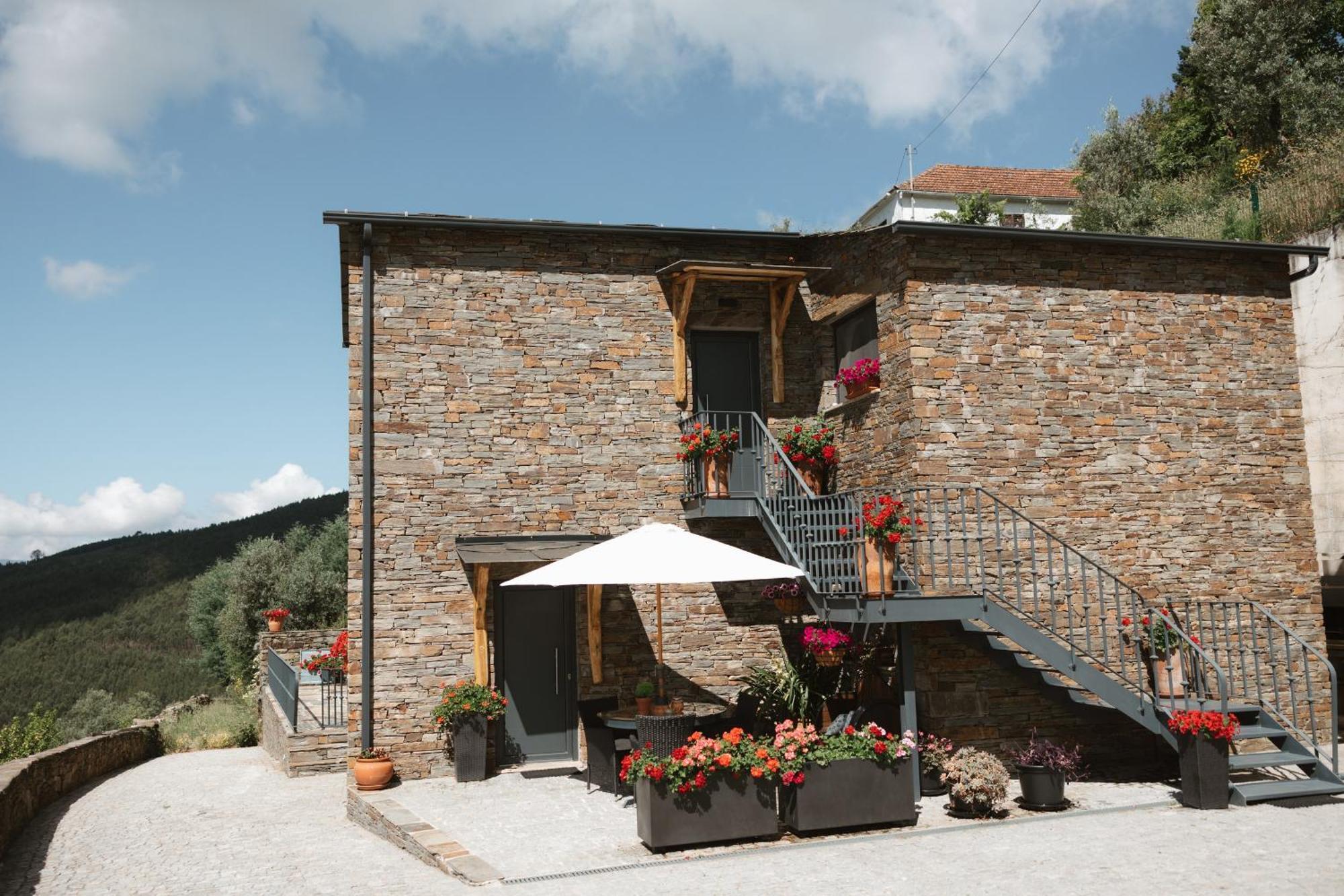 Maison d'hôtes Quinta Da Malhada à Cabril  Extérieur photo