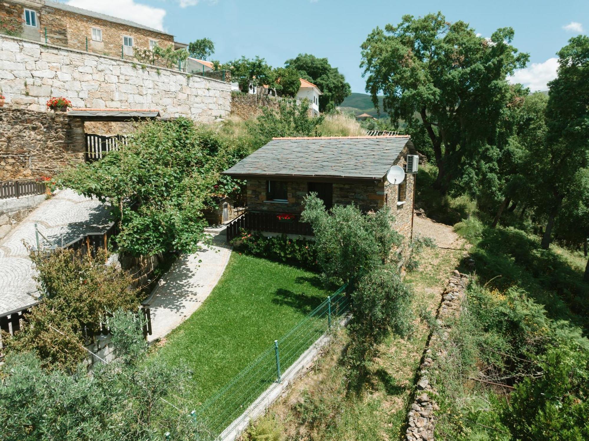 Maison d'hôtes Quinta Da Malhada à Cabril  Extérieur photo